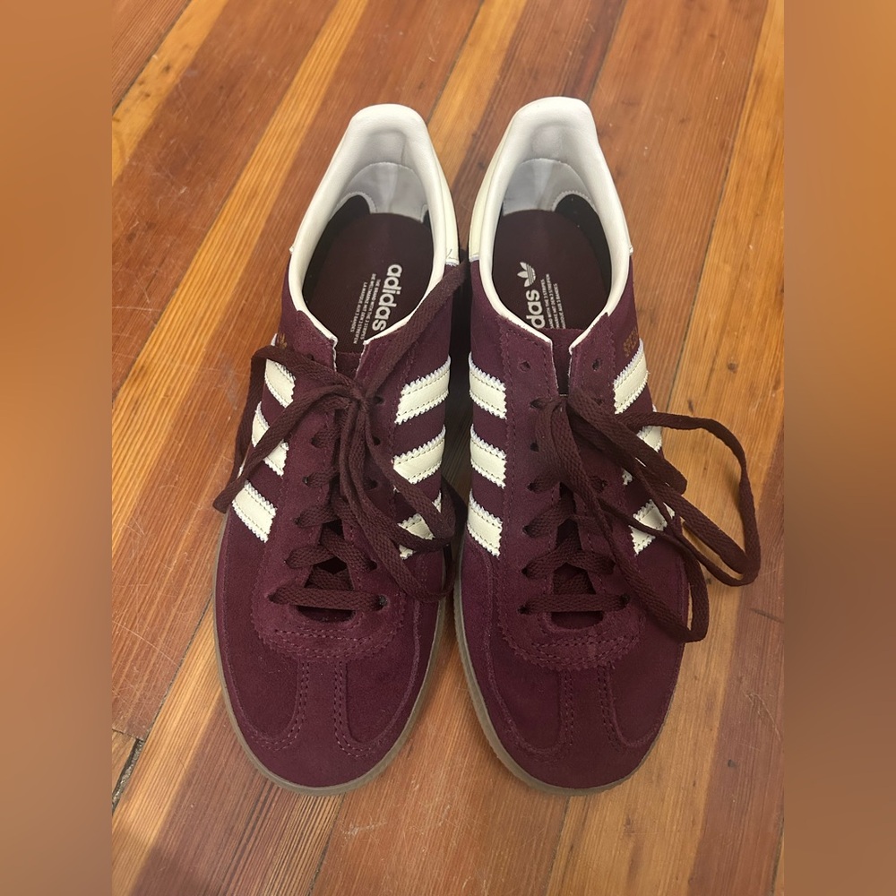 adidas Originals Handball Spezial sneakers in burgundy - Picture 8 of 15